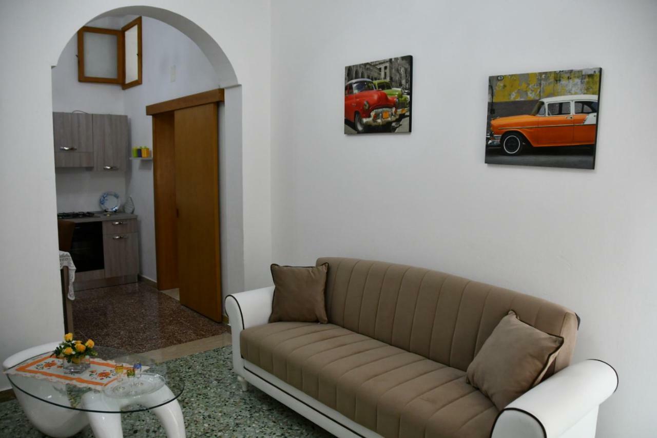 Casa Vacanza Gioia Pura Шиклі Екстер'єр фото
