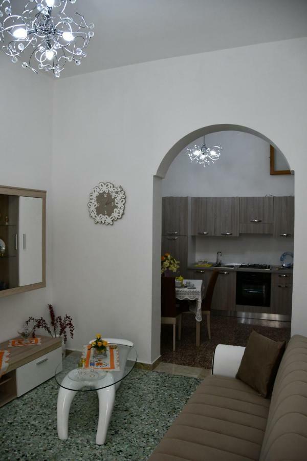 Casa Vacanza Gioia Pura Шиклі Екстер'єр фото